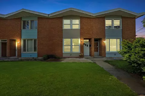 Other - 2129 Ash St #B, Des Plaines, IL 60018 photo 2 of 5