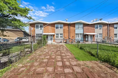 Exterior - 2129 Ash St #B, Des Plaines, IL 60018 photo 2 of 3