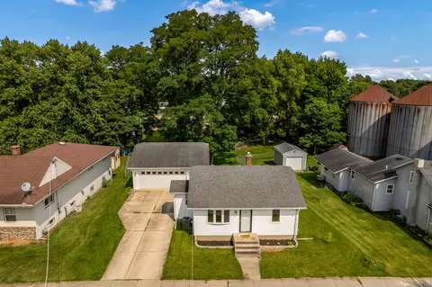 209 Walnut St, Cherry Valley, IL 61016