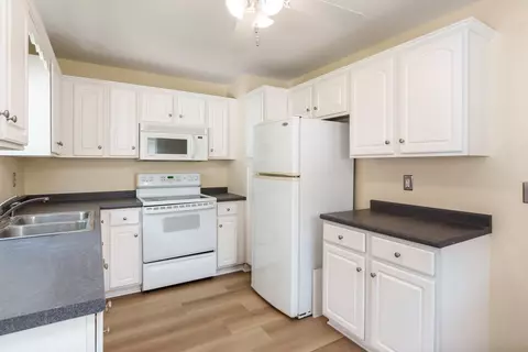 209 Walnut St, Cherry Valley, IL 61016 photo 19