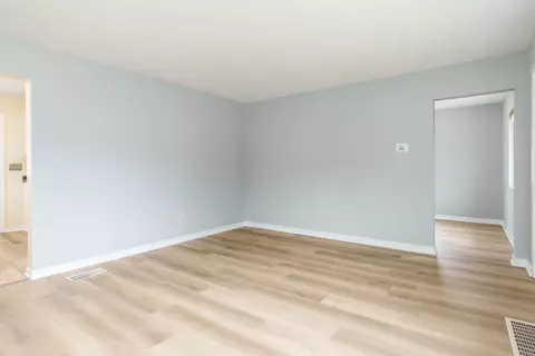 209 Walnut St, Cherry Valley, IL 61016 photo 15