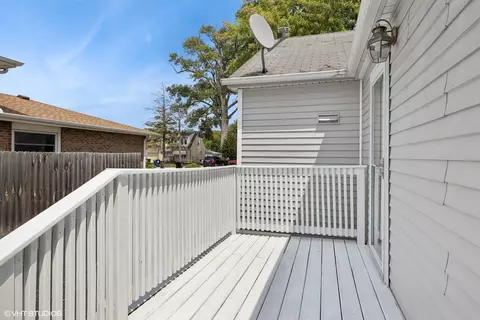 7540 Odell Ave, Bridgeview, IL 60455 photo 24