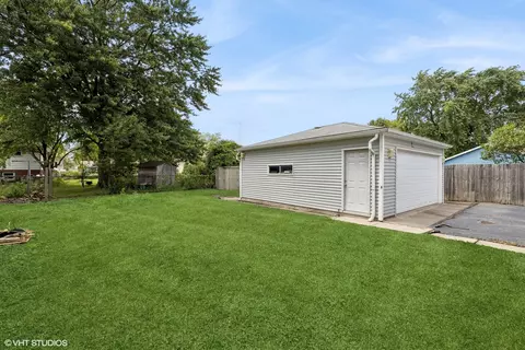 7540 Odell Ave, Bridgeview, IL 60455 photo 21