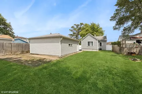 7540 Odell Ave, Bridgeview, IL 60455 photo 22
