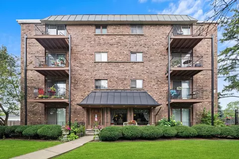 2218 N Newland Ave #407, Chicago, IL 60707