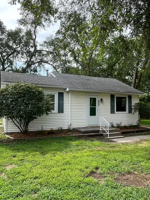 3545 N Dwight Rd, Morris, IL 60450 photo 2