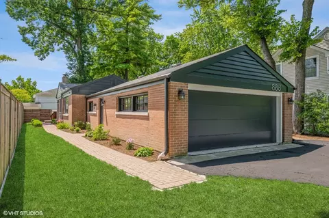 888 Marion Ave, Highland Park, IL 60035