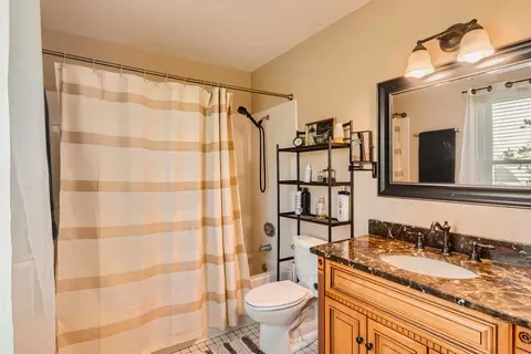 1280 S Paddock Dr, Wheeling, IL 60090 photo 7