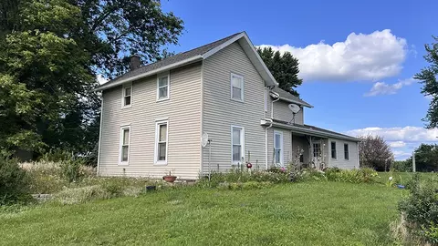 14474 Lyndon Rd, Morrison, IL 61270 photo 2