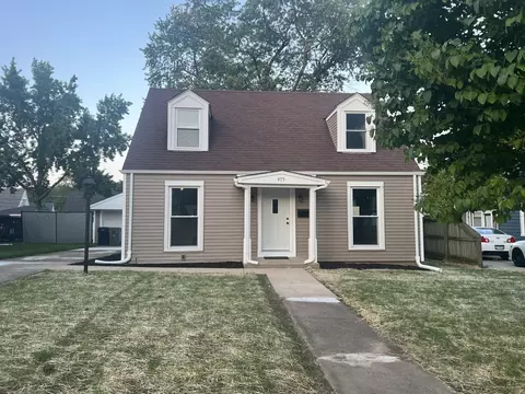475 S Alfred Ave, Elgin, IL 60123