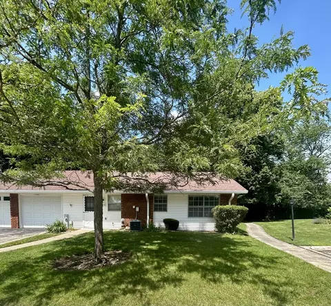 7418 Clarendon Ct, Fox Lake, IL 60020