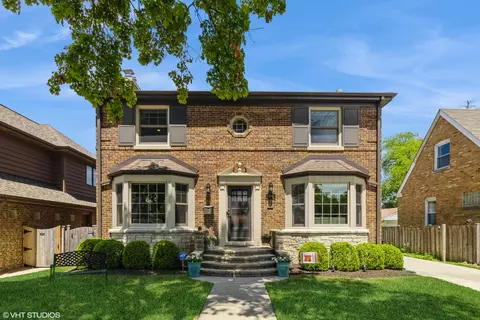 106 Granville Ave, Park Ridge, IL 60068