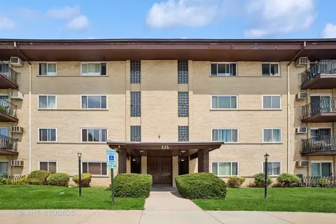 535 S Cleveland Ave #304, Arlington Heights, IL 60005