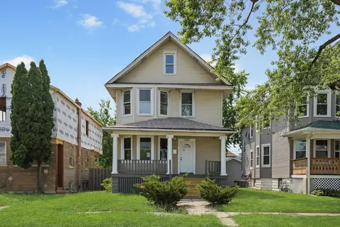 130 S 9th Ave, Maywood, IL 60153