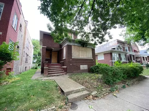 7521 S Ridgeland Ave, Chicago, IL 60649