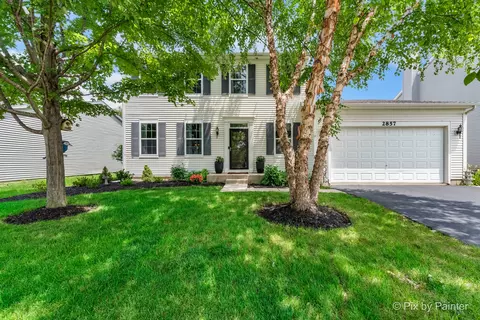 2857 Sweet Clover Way, Wauconda, IL 60084