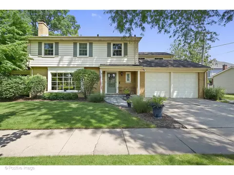 647 S Kensington Ave, La Grange, IL 60525