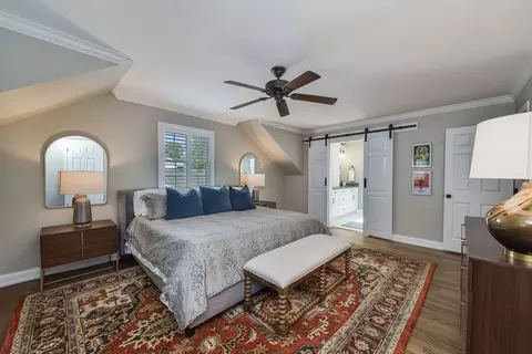 Bedroom - 1231 Gamon Rd, Wheaton, IL 60189 photo 2 of 3