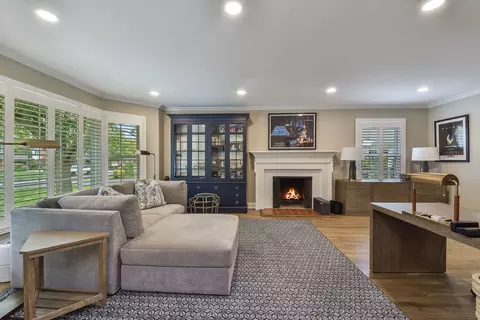Other - 1231 Gamon Rd, Wheaton, IL 60189 photo 2 of 9