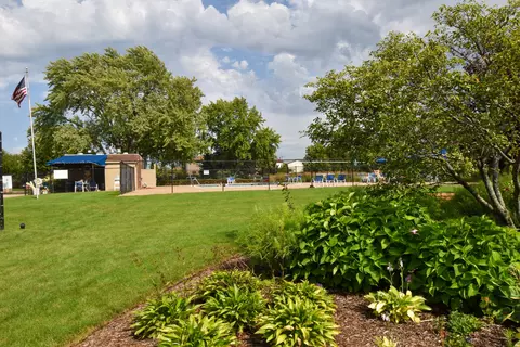 1430 Sandstone Dr #302, Wheeling, IL 60090 photo 28