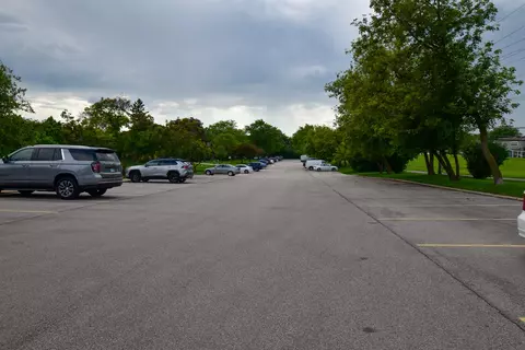 1430 Sandstone Dr #302, Wheeling, IL 60090 photo 32