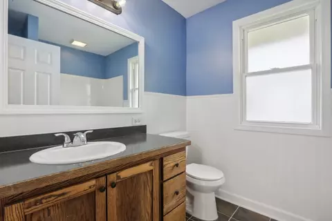 Bath - 2808 Ridge Rd, Lansing, IL 60438 photo 1 of 2