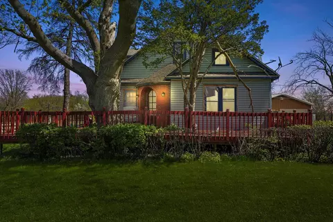 40065 N Kenosha Rd, Beach Park, IL 60099