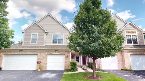 1463 Doolittle Ln, Grayslake, IL 60030