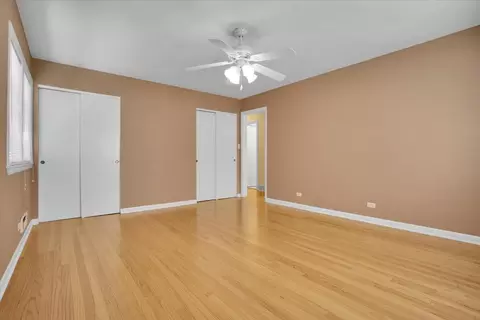 914 Jeannette St, Des Plaines, IL 60016 photo 16