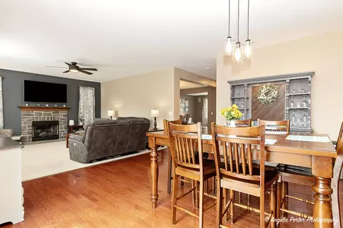 1718 Cashel Ln, Mchenry, IL 60050 photo 20