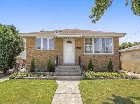 9127 Parklane Ave, Franklin Park, IL 60131