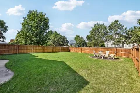 Exterior - 2303 Carpenter Ave, Plainfield, IL 60586 photo 3 of 5