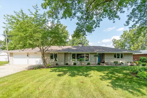 14126 S Naperville Rd, Plainfield, IL 60544