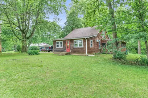 202 Alley St, Sidney, IL 61877