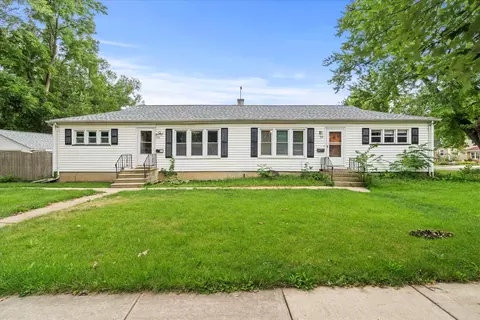 539-541 Ashland Ave, Aurora, IL 60505