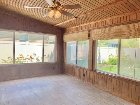 Exterior - 1900 Post St, Ottawa, IL 61350 photo 6 of 12