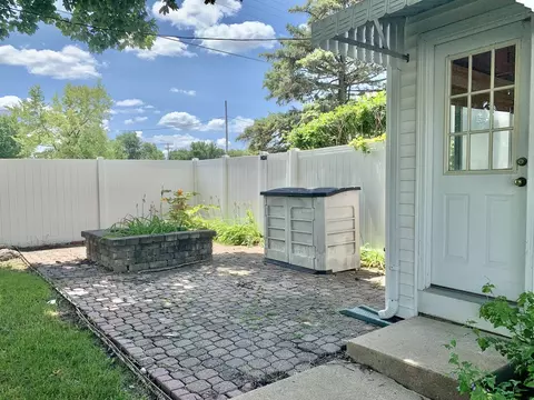 Exterior - 1900 Post St, Ottawa, IL 61350 photo 11 of 12