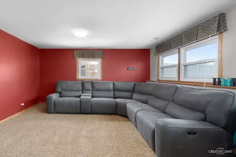 Other - 930 Mocassin Ct, Carol Stream, IL 60188 photo 1 of 7