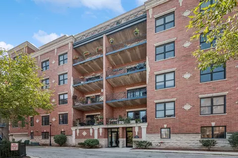2811 N Bell Ave #407, Chicago, IL 60618