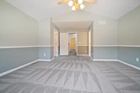 518 Wild Turkey Ln, Normal, IL 61761 photo 11