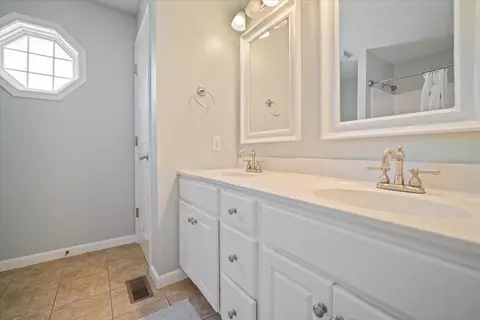 518 Wild Turkey Ln, Normal, IL 61761 photo 12