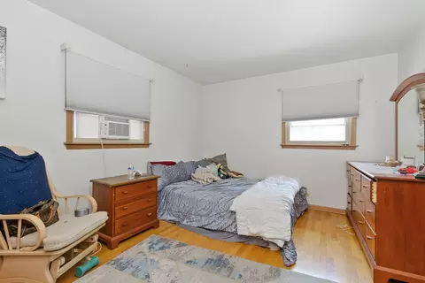2511 Eisenhower Dr, Des Plaines, IL 60018 photo 7