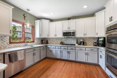 1214 Pendleton Dr, Lemont, IL 60439 photo 8