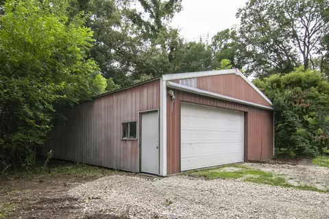 Exterior - 418 S 5000w Rd, Kankakee, IL 60901 photo 6 of 8