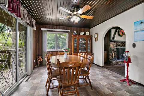 Dining - 418 S 5000w Rd, Kankakee, IL 60901 photo 2 of 2