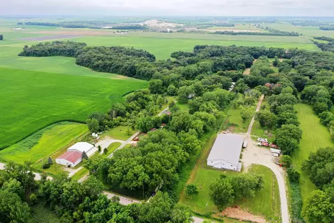 View/Area - 418 S 5000w Rd, Kankakee, IL 60901 photo 4 of 11