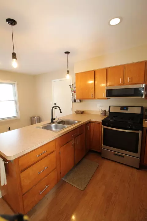 Kitchen - 1101 Hanley St, Mchenry, IL 60050 photo 2 of 2