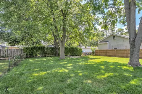 Exterior - 1680 S 5th Ave, Kankakee, IL 60901 photo 5 of 6
