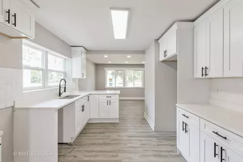 Kitchen - 2229 167th St, Hazel Crest, IL 60429 photo 2 of 3