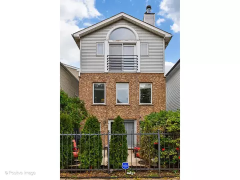 3442 N Damen Ave #1, Chicago, IL 60618